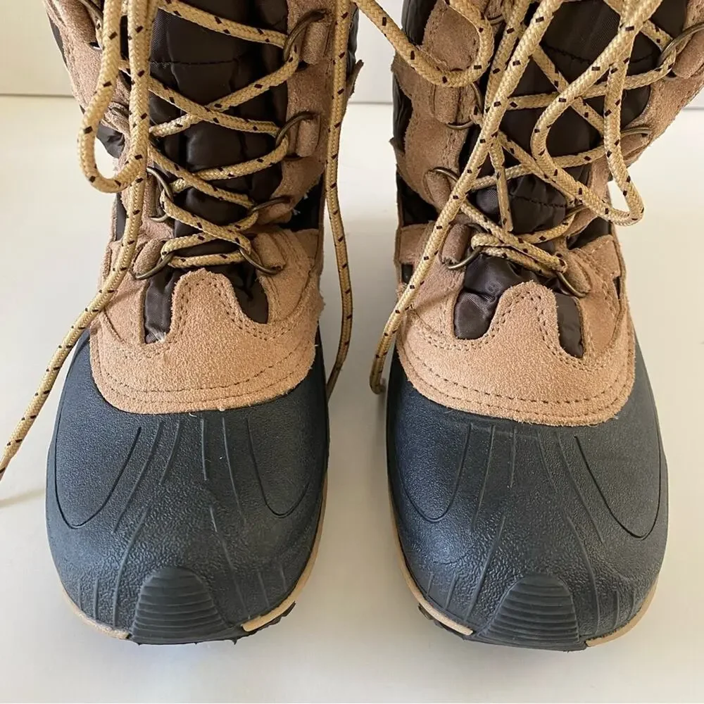 Kamik Snowvalley Waterproof Thinsulate Lined Snow Boots Size 6 Mid Calf Lace Up